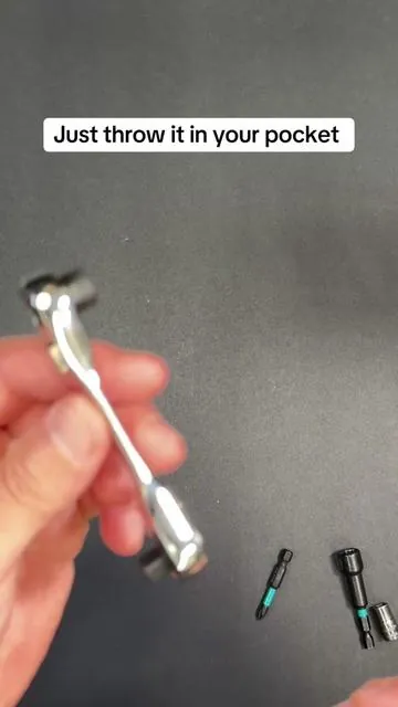 Mini 1/4 inch ratchet wrench compact EDC tool with 72 tooth drive for tight spaces, double sided socket and bit ratchet tool for everyday carry #ratchetwrench #edctools #tooltok #mechanictools #diytools