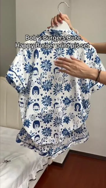 #bobsburgers #floral #globalpick #family#pajamas  