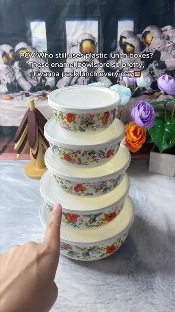 These Floral Enamel bowls Make Every Meal Feel Homemade #TikTokShop #Cookware #KitchenAesthetic #VintageKitchen #HomeCooking