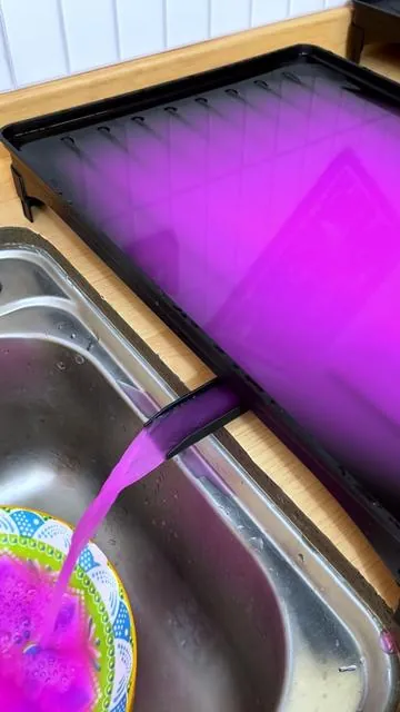 This pull-out rack is a game changer for small kitchens. Wait for the pullout action! #kitchenorganization #KitchenHacks #usa #lifehacks  #tiktokmademebuyit