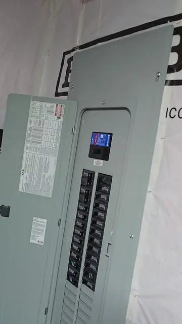 Found some random wiring, had no idea it was this! @KAIWEETS  #circuitbreaker #electrician #diytools #diy #electrical 
