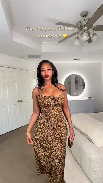 A floral sundress for spring & summer ☀️💛 soft, effortless style perfect for brunch, vacations, and golden hour looks #summerdress #sundress #sundressseason #maxidress #tiktokshopcreatorpicks 