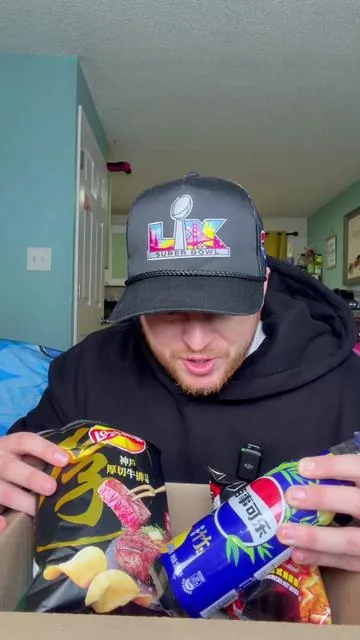This new 30 for 30 box from Bussin Snacks is awesome! #bussinsnacks #30for30 #asiansnacks #blindbox #tiktokshopaprilrestock 