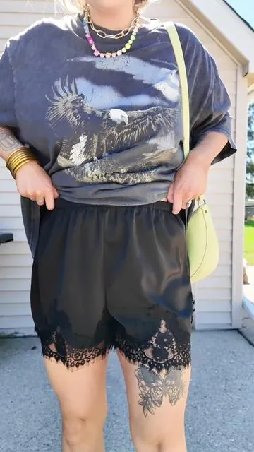 I need more colors in these lace satin shorts!!! #satinshorts #cutefashionfinds #altfashion 