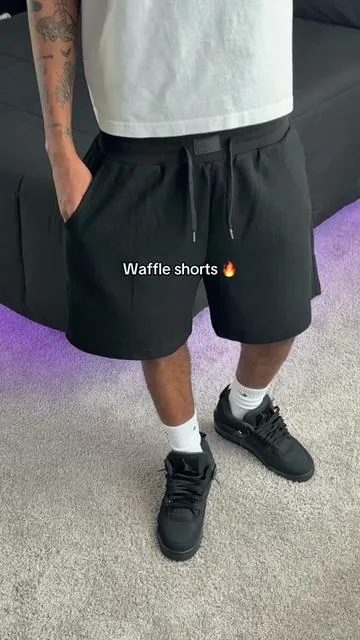👆🏽Grab a pair before they sell out👆🏽 #recentpickups #musthaves #shorts #trending #viraltiktok 