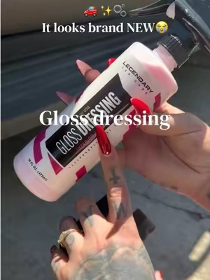 This is what I use to make my car look like it just rolled off the lot 😮‍🔥 Faded plastic? Gone. Dull trim? Not anymore. It literally brings EVERYTHING back to life and leaves that clean glossy finish without looking greasy. If your car been looking a little tired… this the glow up it needed 🖤🚗✨ #c#cardetailingc#carcleaningc#carcarea#autodetailingcarproducts 