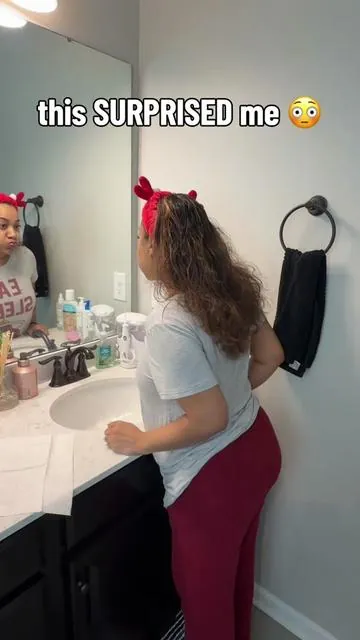 i did NOT expect that 🤯 @Ceelike_us #mouthwash #teethwhitening #oralhealth #tiktokshopcreatorpicks #tiktokshopspringglowup 