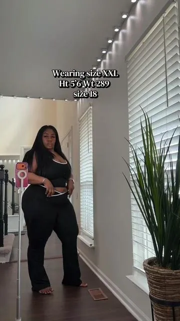 Like my girls said  @yogirlchristine @Talexia this matching set is curvy girl approved #matchingset #twopieceset #activewearset #plussizefashion #cuteoutfits 