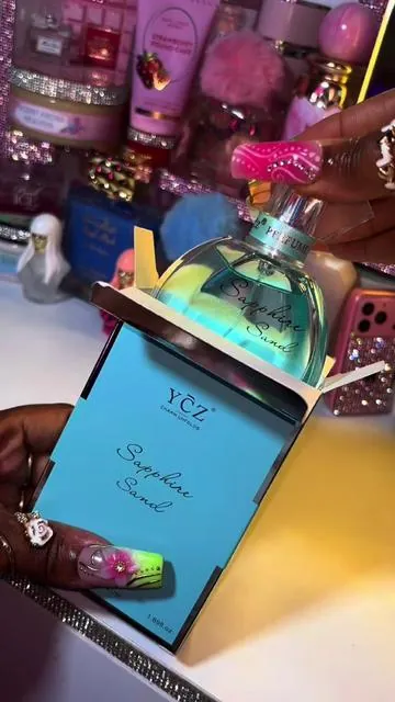 Perfecttt scent for spring/summer! 🤩 fruity, fresh & feminine! 🔥 @YCZ Luxe Scent #perfumetok #yczperfume #summerfragrance #freshfragrance #femininefragrance 