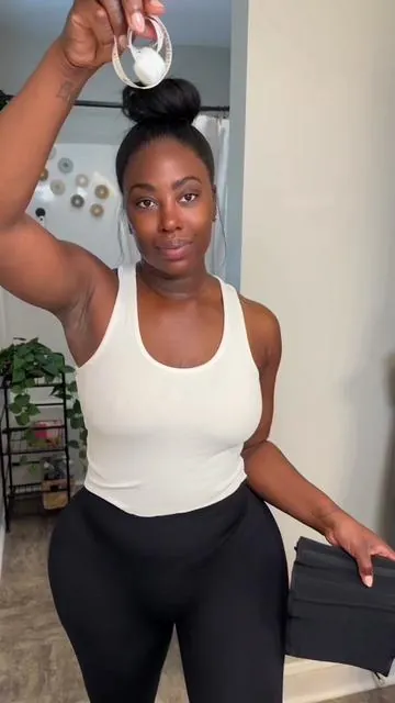 Waist training works when you’re consistent & have the right waist trainer! Mommy makeover 8 yrs ago, but without maintenance the investment is for nothing!  #corset #waisttraining #waistcincher #fajascolombianas #tiktokshopcreatorpicks 