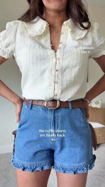 am happy to report that these ruffle denim shorts are finally back in stock!! in perfect time for summer 🪿🤎 @Imily Bela Official  #ruffledenimshorts #denimshorts #summeroutfits #tiktokshopstockup #tiktokshopmothersday 