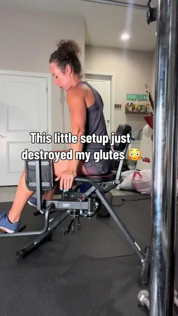 Isolate areas most people can’t hit correctly🔥 #abductormachine #hipexercise #bootybuilder #athomeworkout #gluteworkout 