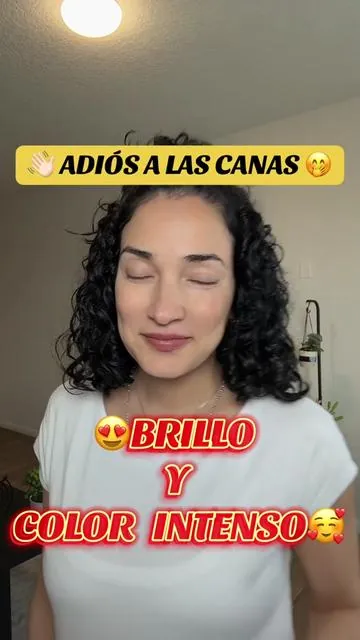 Brillo y color intenso🤭 #shampo Dile adiós a las canas 👋🏻#tiktokshopcreatorpicks #tiktokshoppringglowup #tiktokshop #viraltiktok 