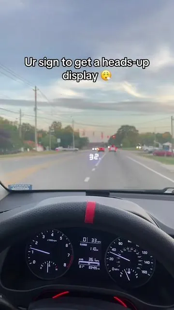 This makes driving so much safer now #headsupdisplay #car #caraccessories #carsoftiktok #tiktokshop 