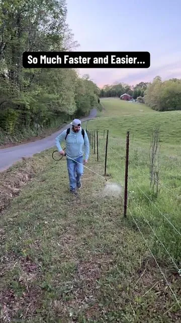 @VEVOR Store battery powered backpack sprayer just got an upgrade with a removable rechargeable battery #vevor #backpacksprayer #lawncare #yardwork #gardentools