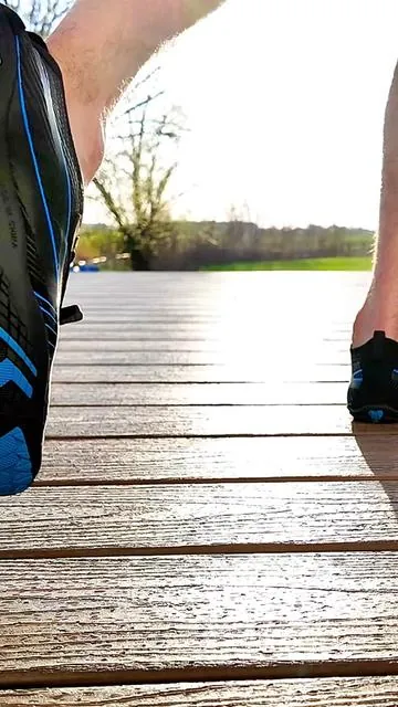 Protect your feet with some awesome water shoes that also serve as great barefoot shoes!! #barefootshoes #barefoot #watershoes @WateLves Footwear 