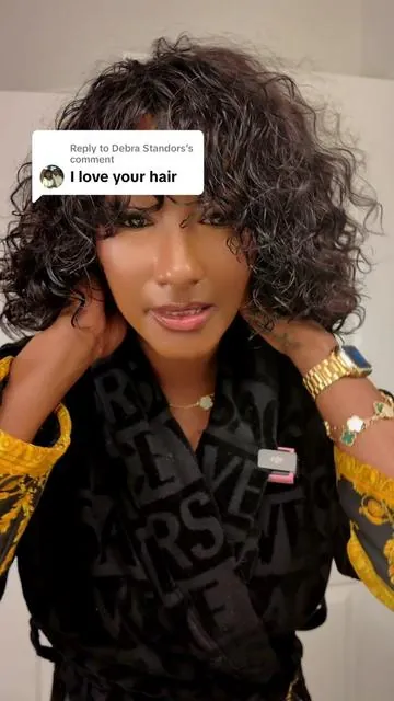Replying to @Debra Standors this is the wig baby! One of my favorites #gluelesswig #wigtok #waterwavewig #vacationhair #summerstyle 