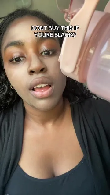 Don’t get this if you’re black?😭 #skintific #makeup #powderfoundation #foundation #skintone 