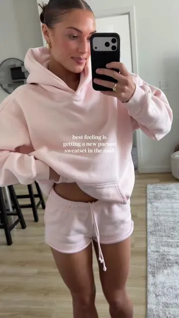 I have an obsession with light pink 🤭