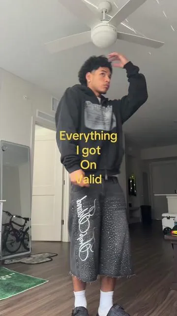 #viral #jerisnotfunny #fyp #trending #fypシ゚viral 