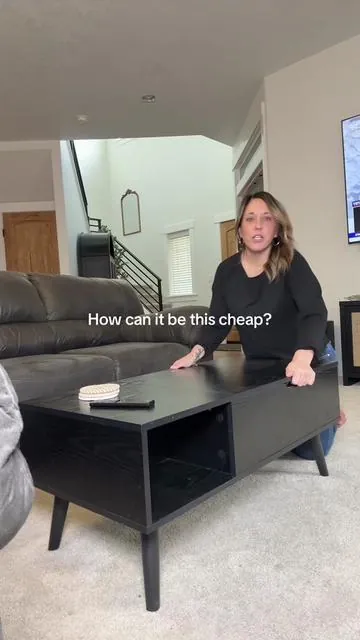 I love when o can get affordable furniture that actually lasts!  #coffeetable #furniture #livingroomideas #livingroomfurniture #homefinds 