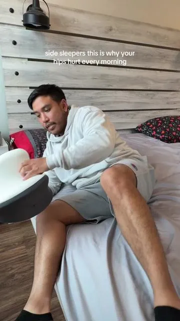 Wish I found this knee pillow sooner  #sidesleeper