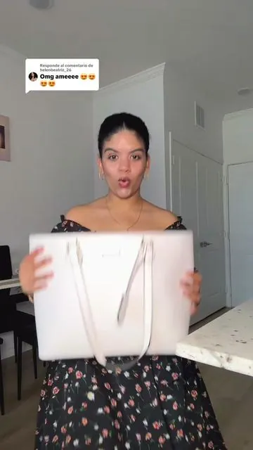 Respuesta a @helenbeatriz_26 Carteras bonitas de mujer  #carterasdemujer #carterasbonitas #purse #handbags #tiktokshopmothersday 