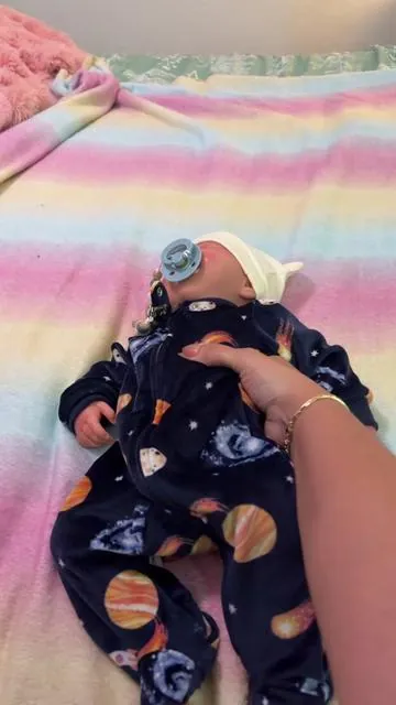 #bebereborn #bebedesilicona #reborndoll #siliconedoll #reborncommunity 