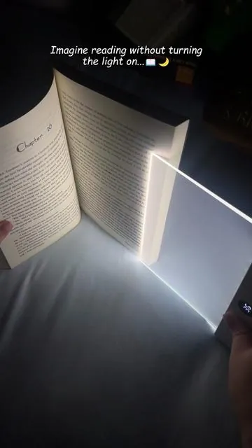 🫶🏻A book light that doesn’t strain your eyes or disturb your sleep.💡Ideal for those who love reading into the night.📖🌙#reader #booklover #booklight #booktok #TikTokShopStockUp 