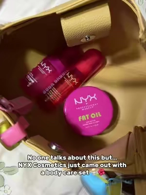 24HR HYDRATION U SAY?!!!! BETTTT 😩  Set: Suga Baddie – Vanilla & Cream 🍨 @NYX Professional Makeup  #bodycare #bodycareroutine #vanillascents #nyxcosmeticspartner #hydratingbodycare 
