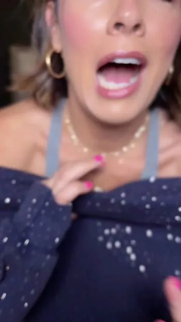 This hoodie!!!! The way she sparkles is 😍😍😍!! #hoodie #sweatshirt #rhinestonehoodie 