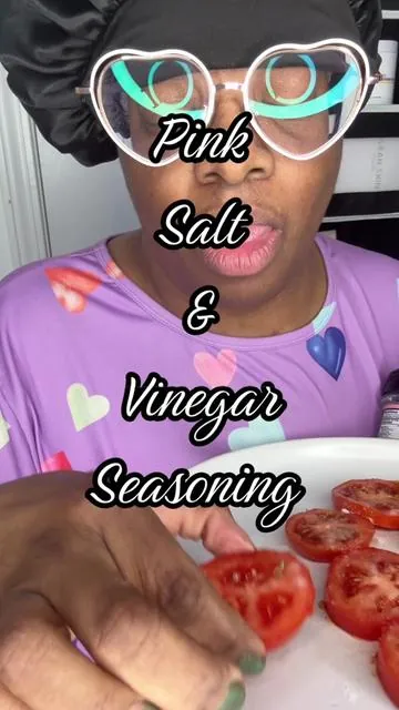 @Pork King Good Pink Salt & Vinegar #salt #vinegar #saltandvinegar #himalayanpinksalt #porkkinggood 