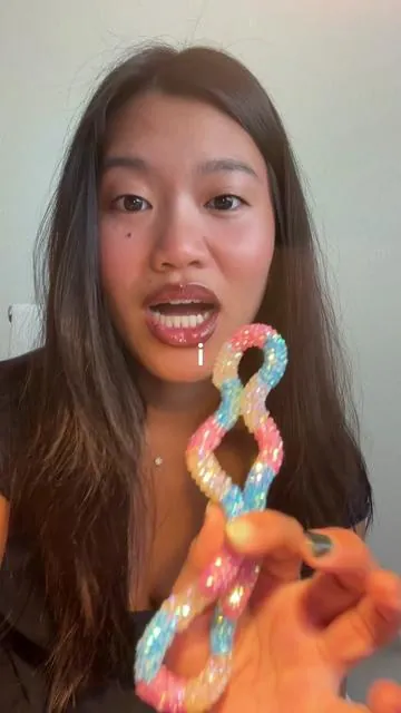 bedazzling my @Tangle Creations! 