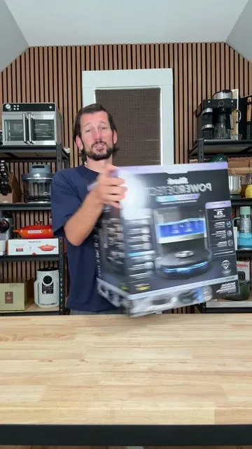 Shark PowerDetect Never Empty #sharkrobot #robotvaccuum #vacuum #vacuumcleaner #tiktokshopcreatorpicks 