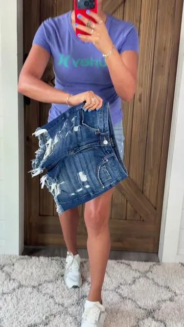 Replying to @STEPHANIE 🐾❤️🇺🇸🫶🏼♥️  Finding denim shorts that actually fit right is a struggle… but these 👏🏼 High waisted, stretchy, and mom-approved without feeling ‘mom-ish’ I’m obsessed with the fit on these for summer 🙌🏼 #tiktokshopstockup #tiktokshopmothersday #highwaistedshorts #womensdenimshortsm #momstylefinds @Wild Oak Boutique 