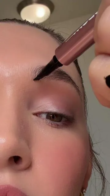 Hairlike brow pen in shade 02 Brown #browpen #browpencil #eyebrows #eyebrowpen #tiktokshopcreatorpicks