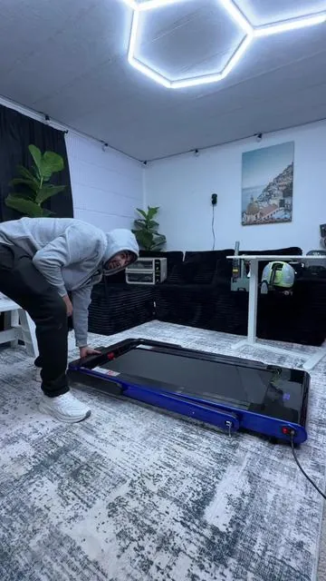 Muy recomendada esta COSTWAY Walking Pad #treadmill #walkingpad #homegymequipment #gymequipment #tiktokshopcreatorpicks 