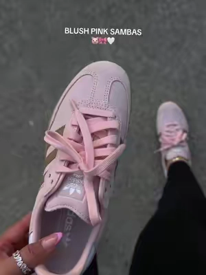 Omg obsessed 🩰🤎#adidas #sambas #adidassamba #fyp #shoes 