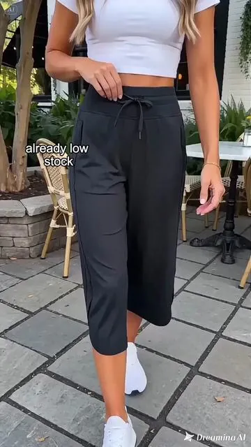 Wide leg capri pants that are so flattering ✨😊#tiktok #tiktokshop #fyp #tiktokshopcreatorpicks 