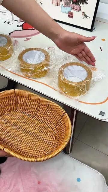 Does it peel off without leaving any residue? Magic with nano tape! It sticks to EVERYTHING incredibly well… #tiktokshop #fyp #diy #tiktok #nanotape 