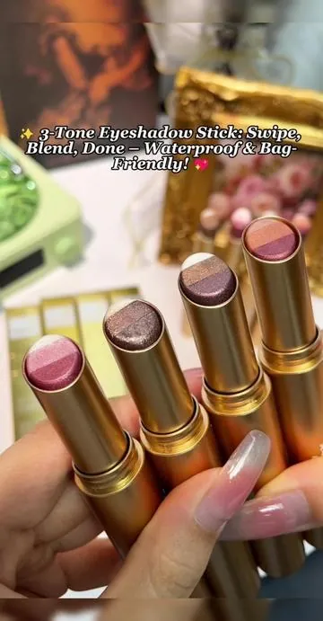✨ 3‑Tone Eyeshadow Stick: Swipe, Blend, Done – Waterproof & Bag‑Friendly! 💖 #makeup  #Affordablemakeup #eyeshadow #3ColorEyeshadow #LazyMakeup 