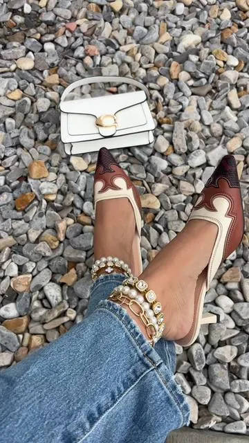 🐄🤠 chic western mules🤠🐄 #westernmules #westernstyle #westernfashion #westernwear #cowgirl 