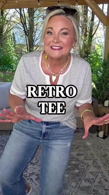 Loving the retro/varsity vibes with this tee! @shewin_official_us  #midsizefashion #tee  #tiktokshopcreatorpicks #tiktokshopstockup #CapCut 