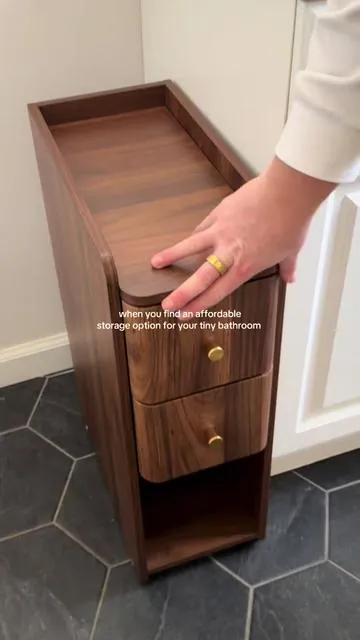 The perfect size for next to the sink or toilet! Perfect for things you don’t want your guests to see! 😃 #smallbathroom #smallspace #storagesolutions #homefinds #furniture 