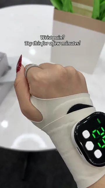 If you use your hands a lot, get this#handmassager #carpaltunnel #tiktokshopfallsale #musttry #wristpainrelief 