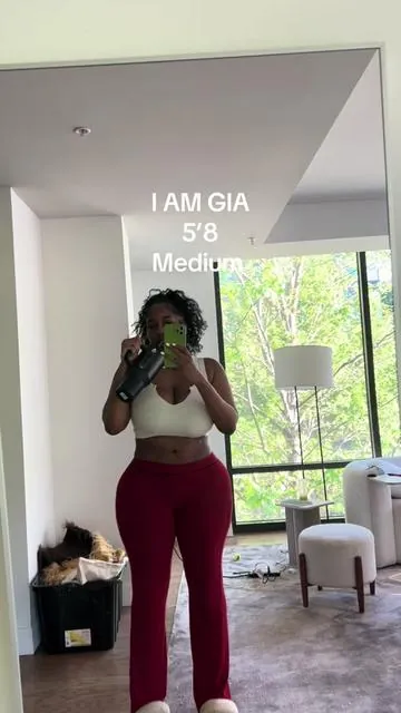 legit my favorite set! i have it in so many colors  , i’m 5’8 btw !