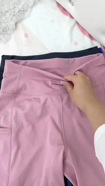 the pockets actually hold stuff!#TikTokShopCyberMonday #mothersdaygift #women #tiktokshopstockup #womenshealth 