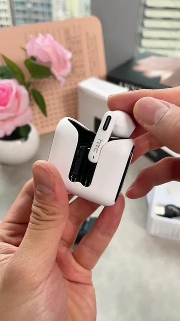 En los Estados Unidos, el idioma ya no es un obstáculo.#earbuds #headphone #earbudsvira#NewArrivals#tiktokshopstockup