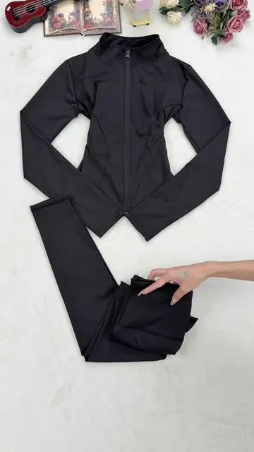 ⚡ Everyday sport, elevated #Tiktoshopstockup#Tiktokshopmothersday #Athleisure #ActiveStyle #YogaSet