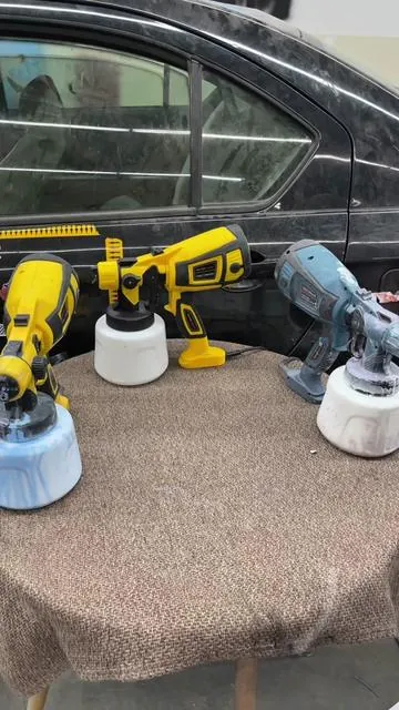 This paint sprayer delivers even, professional finishes.Works with water-based and oil-based paints.Easy to use, simple to clean with water.Great for furniture, walls, fences and DIY projects.High efficiency, great value for money.#spraypaint #painting #diy#spraygun #foryoupage 